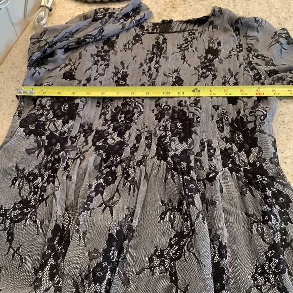 Club Monaco Silk Black and Gray Floral Dress Size 8 - Picture 11 of 12